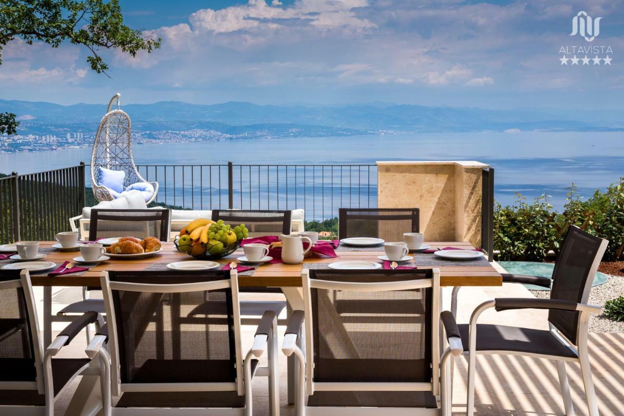Vila Altavista - Seaview & Relax With Heated Pool & Minigolf *